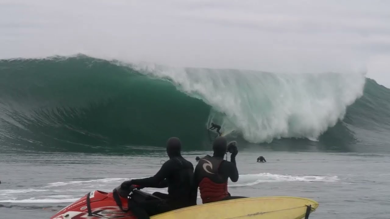 Taz Knight @ Aileen’s Big Wave surfing Ireland at the Cliffs of Moher