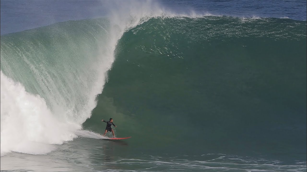 Biggest Swell Of The Year – Uluwatu