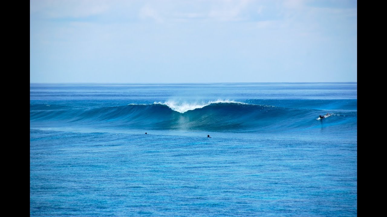 Surfing Tiger Stripes HD | Maldives Southern Atolls surf spots – WavesSomewhere.com