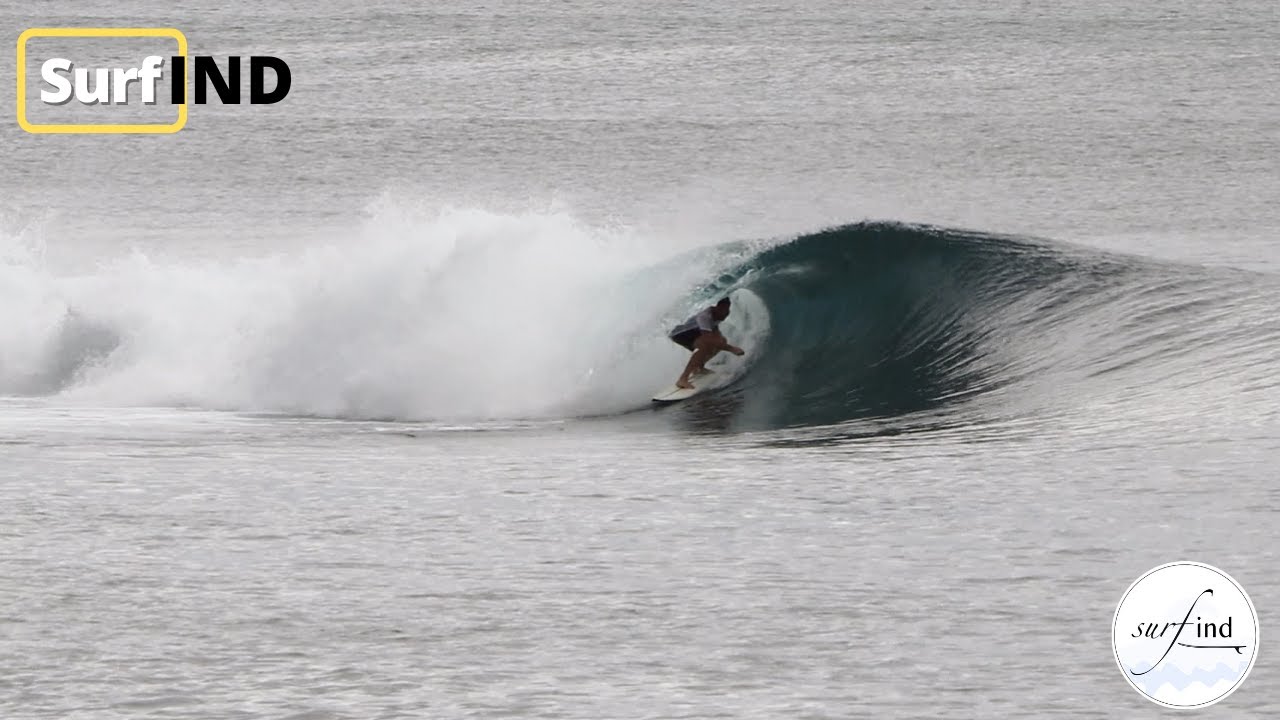 clean line-up, wave at Bingin beach, August 10th, 2022. Bali surfing